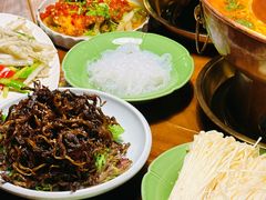 -雀舞云南菜(天津天河城购物中心店)