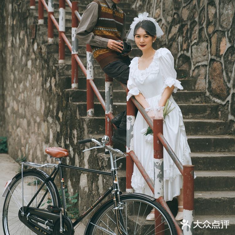 复古婚纱照，爸妈看了都称赞的怀旧风婚照[色]