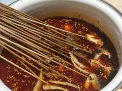 -拈签一笑黄牛肉辣卤串串