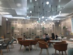 大堂-奈雪的茶(市百一店)