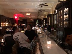 -LONG BAR 廊吧(外滩华尔道夫酒店)