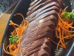 -老牌坊云南鱼豆花火锅(哈西万达店)