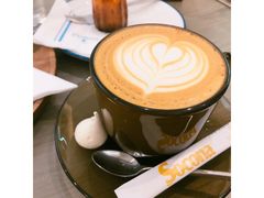 热拿铁-Perma Café樸門(五羊店)