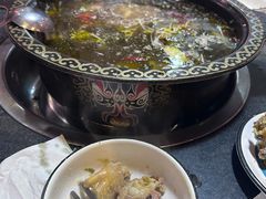 -符缸酸菜鸡(华阳店)