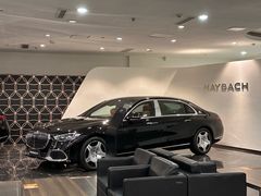 -杭州中升之星奔驰4S店(滨江店)