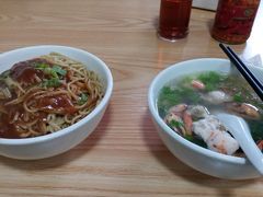 -三身人金新肠粉(丹霞店)