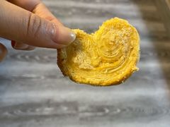 小蝴蝶酥-上海哈尔滨食品厂(淮海中路店)