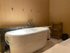 -快乐大桶水养生足浴SPA(前兴路店)