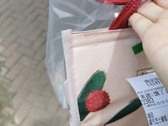 -奈雪的茶(仙林金鹰店)