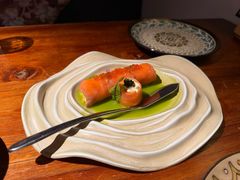 牛油果挪威三文鱼配鱼子酱-格鲁·秀色Georgia’s Feast