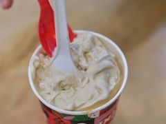 朗姆葡萄巴旦木-DQ·蛋糕·冰淇淋(金牛万达店)