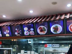 -桥香园云南过桥米线(金马碧鸡店)