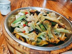 -呱呱叫民俗风味主题餐厅(沣峪口店)