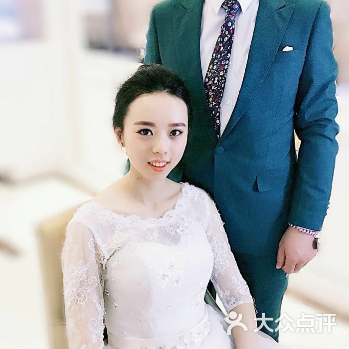 李氏婚纱克丽斯汀国际影城