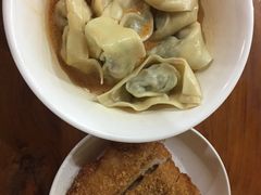 -潘国仙耳光馄饨(黄家阙路店)