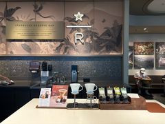 -星巴克臻选(周浦万达店)