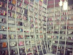 android_upload_pic-钟书阁(松江泰晤士小镇店)