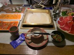 -尚尚仙·酸汤猪手·猪肚鸡火锅(华联万柳购物中心店)