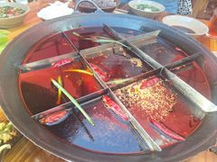 -正南齊北重庆老火锅(光华村直营店)