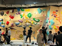 -ROCKPLUS攀岩馆(环宇城店)