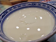 -赵记传承特色牛奶甜品(泉城广场店)