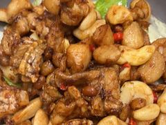 -香山湖家家宴(中山陵店)