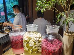 -Metal hands·铁手咖啡