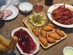 -叶派龙虾•招牌香辣蟹·海鲜(中海国际店)