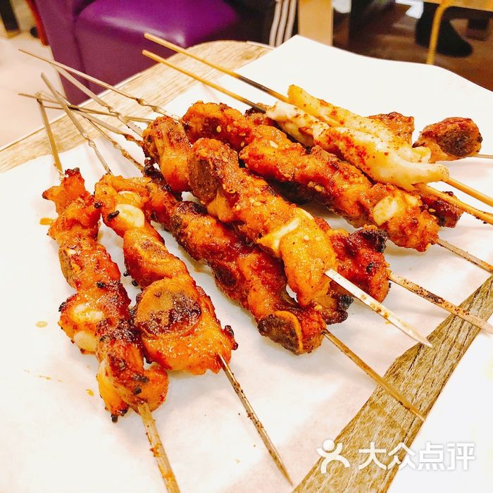 蜜汁烤排骨 馮佳佳一蹦三尺高 vck123