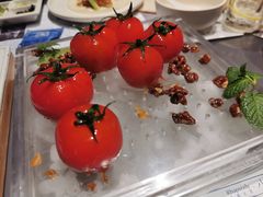 番茄脆菇沙拉-小大董·烤鸭(观景餐厅·南京西路店)