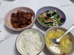 -鲸励母婴月嫂(望京店)