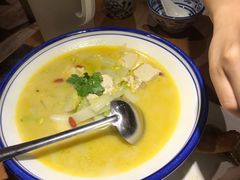 骨汤白菜炖豆腐-小放牛炒菜馆(军校店)