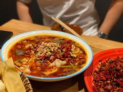-先启半步颠小酒馆(常熟万达广场店)
