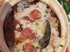 -华记煲仔华·煲仔饭(市桥易发店)