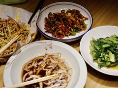 -董厨煨汤馆(车站路店)