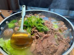 -川堂风·跷脚牛肉·乐山爆炒(宝山日月光店)