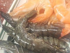 -四囍码头海鲜烧烤自助火锅(外滩南京东路悦荟广场店)