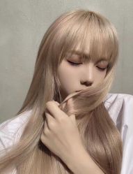 -BULB STUDIO 巴柏明星发型工作室