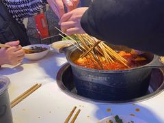 -钢管厂五区小郡肝串串香(蜀都万达店)