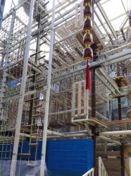 -PIPIKINGDOM皮皮王国欢乐号(欢乐海岸购物中心店)