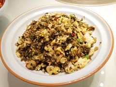 酸菜小笋炒鸡蛋-禾珍珠家常小馆(河南博物院店)