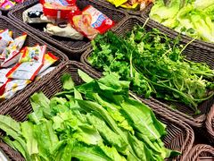 -尚品海鲜肥牛自助火锅(湖明店)