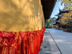 -龙华寺