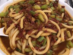 -汗腾格里·风味餐厅(新疆驻京办店)