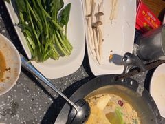 -华晟山城火锅(开发区港西东阁里店)