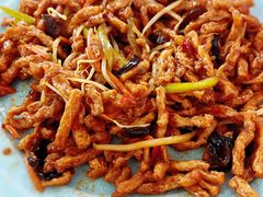 -天天向上素食餐厅(五台山店)