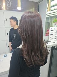 -镁连社·美联社