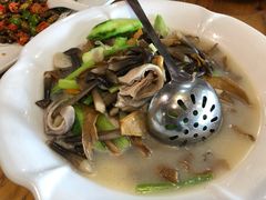 -绿雅居原生态农庄(小涌店)