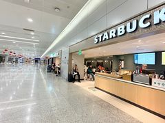 -星巴克(浦东机场T2到达店)