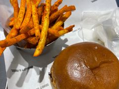 -TRIPS BURGER(大钟寺店)